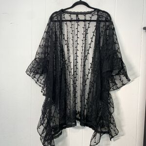 Torrid Womens One Size Kimono Black Lace Floral Whimsy Goth Dark Romantic Fairy